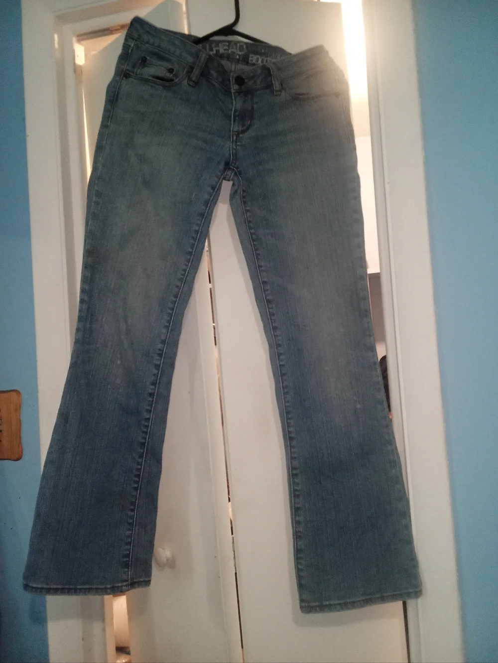 💙 NWOT Womens Bullhead Medium Wash Blue Straight Size 4 Strong Durable Casual - Picture 4 of 4